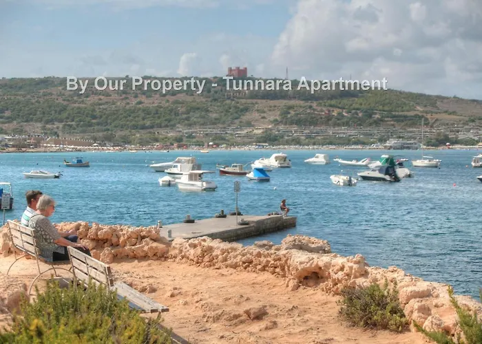 Tunnara By The Is-Sellum