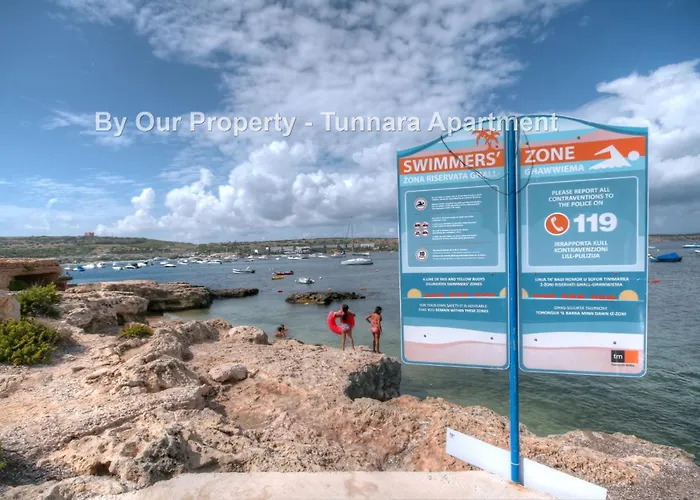 Daire Tunnara By The